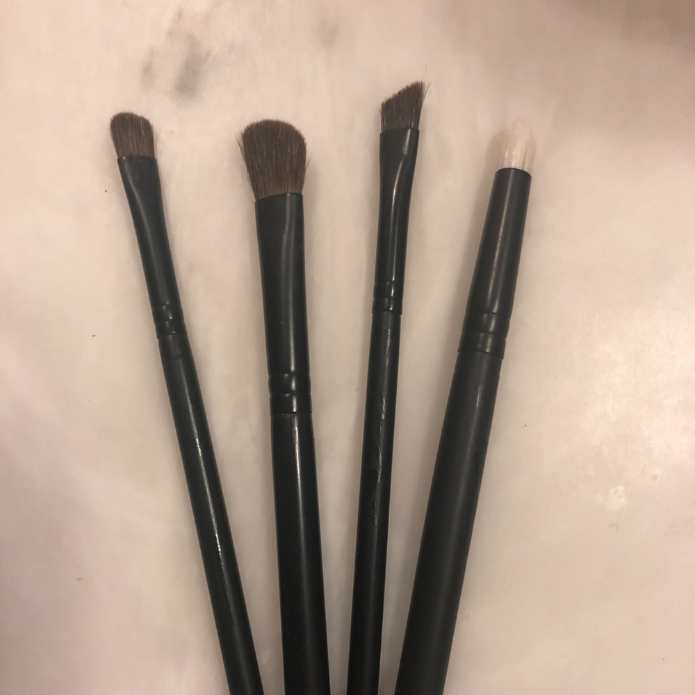 MAC eyeshadow brushes